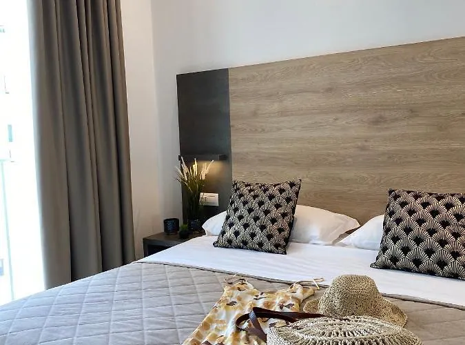 فندق Ducale ريميني